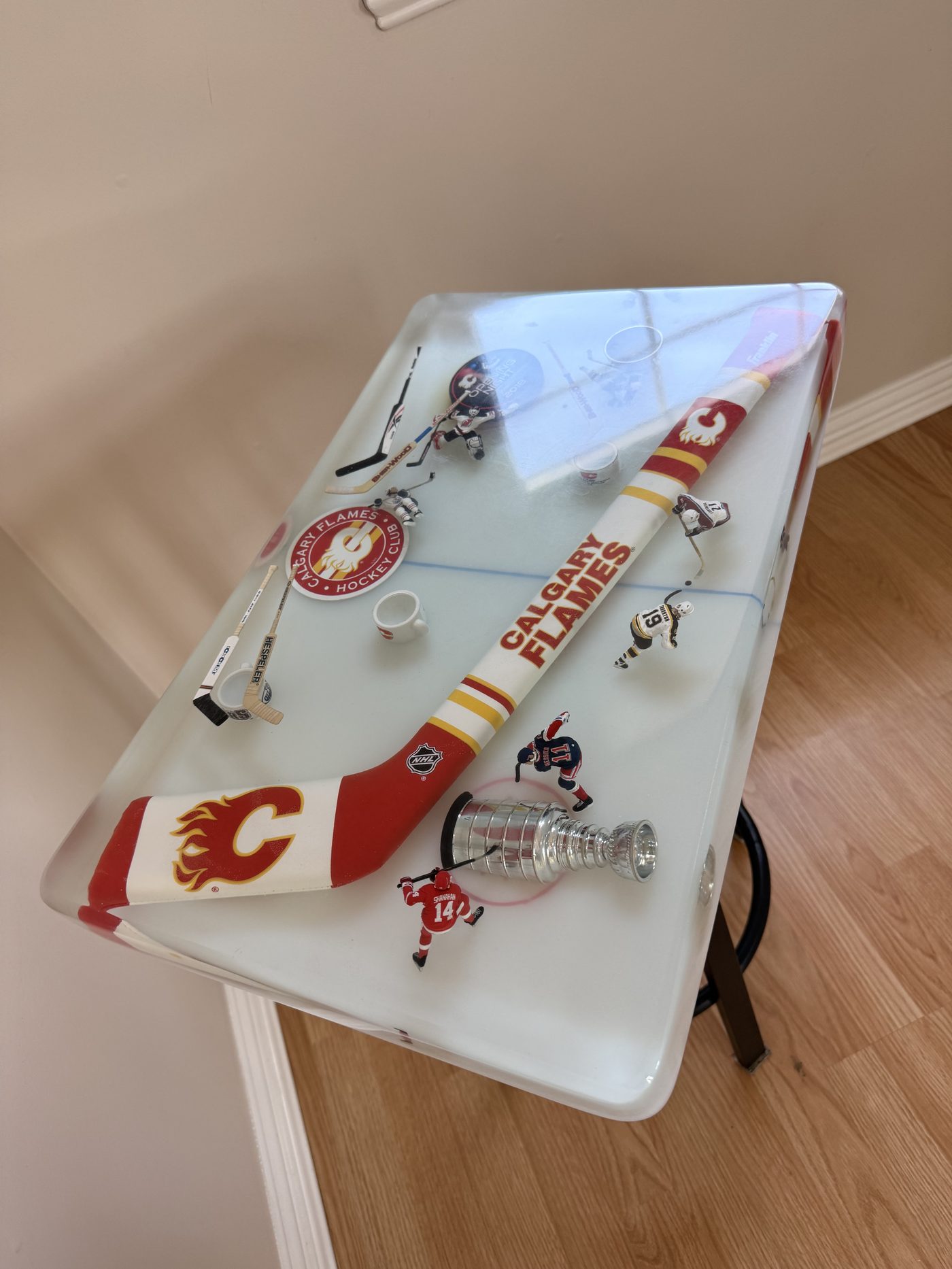 Calgary Flames table